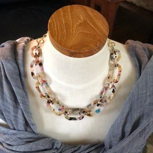 Loft Acrylic Necklace
